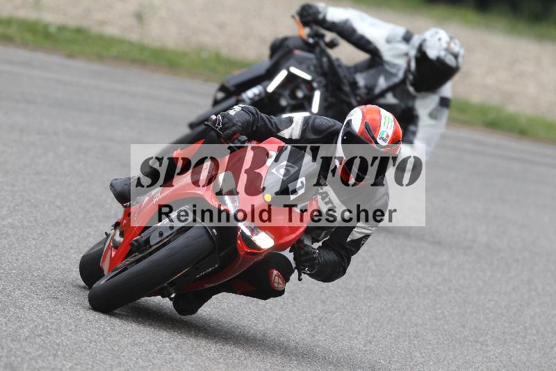 /Archiv-2025/10 23.04.2025 Cornu Master School ADR/rot-rouge/61